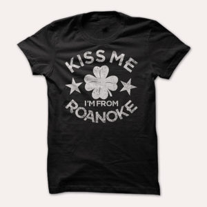 Roanoke Made - Merch - Kiss me T-shirt - Black